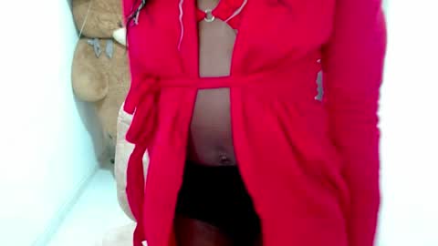 luna_bella882689 online show from May 26, 3:52 pm