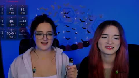 luna_berryy online show from October 30, 7:58 pm