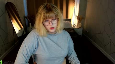 luna online show from March 5, 1:34 am