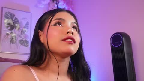 Snapshot of luna_cullen chatting on June 26, 7:40 pm Lunita online show from June 26, 7:40 pm
