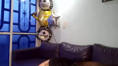 luna  online show from February 25, 11:08 am