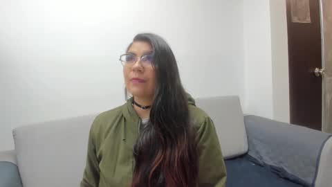 luna  online show from January 16, 11:25 am