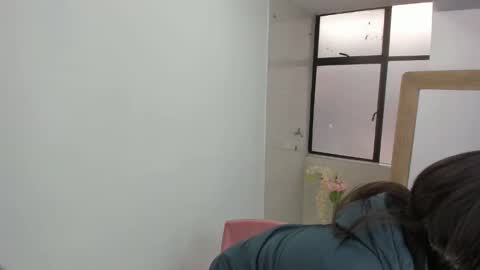 Snapshot of luna_dumont chatting on May 1, 11:15 am luna online show from May 1, 11:15 am