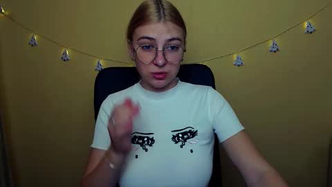 Luna online show from December 7, 9:06 am