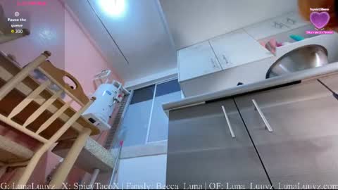 Luna Luuvz online show from June 28, 1:33 am