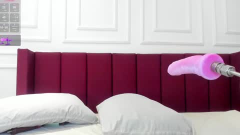     online show from January 3, 10:41 am