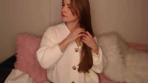 Luna online show from February 5, 3:27 pm