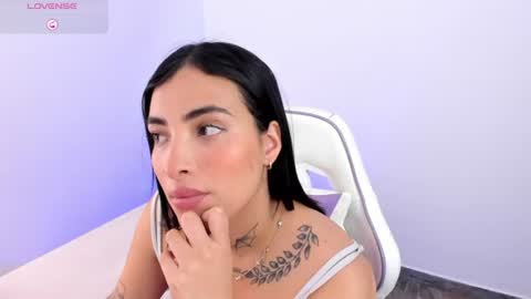 Snapshot of luna_rose10 chatting on July 7, 12:57 am luna rose online show from July 7, 12:57 am