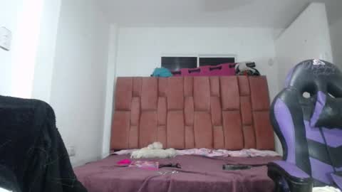 Snapshot of luna_rosita chatting on December 2, 11:18 pm Luna online show from December 2, 11:18 pm