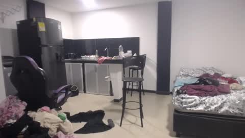 Snapshot of luna_rosita chatting on March 6, 3:45 pm Luna online show from March 6, 3:45 pm