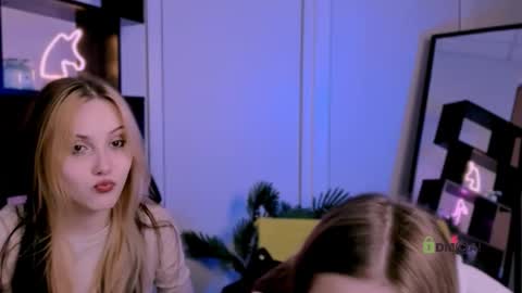 Luna online show from September 26, 7:18 pm