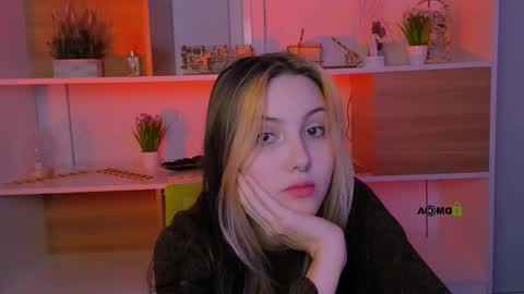 Luna online show from October 14, 7:03 pm