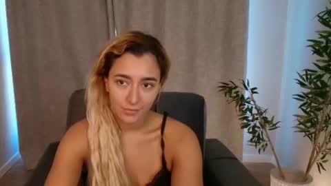 Luna online show from June 23, 2:26 pm