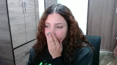 lunaa_sub online show from March 27, 4:51 am