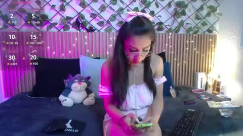 lunaaa_07 online show from May 13, 6:00 am