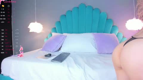 Luna  online show from October 6, 5:54 pm