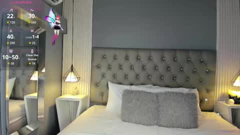 Luna  online show from November 9, 12:03 pm