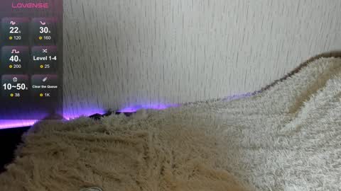 Snapshot of lunacat69 chatting on December 12, 2:11 pm Luna LoveGod online show from December 12, 2:11 pm