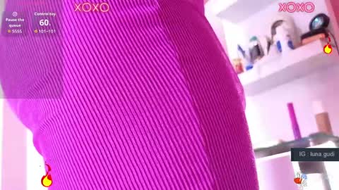 Snapshot of lunagudis chatting on April 21, 2:34 pm lunagudis online show from April 21, 2:34 pm