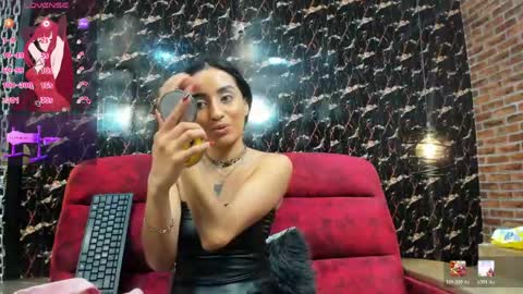 Luna  online show from May 23, 12:09 pm