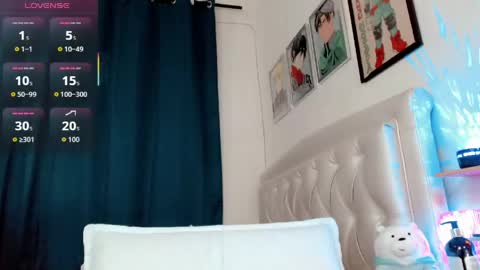 Luna online show from April 8, 8:31 pm