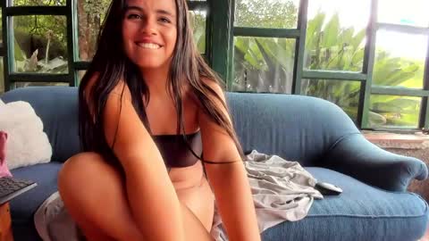 lunaluxe1001 online show from May 29, 2:15 pm