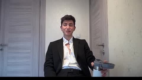 Snapshot of lunamalpica chatting on February 9, 9:58 am LunaPica online show from February 9, 9:58 am