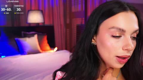 Luna  next streams Mon Fri Sat Sun 8pm-5am gmt0 online show from April 10, 8:57 pm