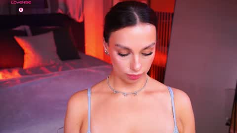 Luna  next streams Mon Fri Sat Sun 8pm-5am gmt0 online show from July 11, 9:16 pm