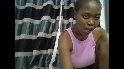 lunargoddess45 online show from May 26, 10:33 am