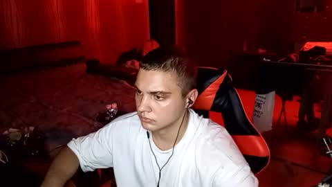 Snapshot of lunasexman chatting on November 9, 7:56 pm lunasexman online show from November 9, 7:56 pm