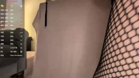 Snapshot of lunaveil_ chatting on May 26, 9:55 pm Lunaveil online show from May 26, 9:55 pm