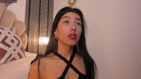 Luna   online show from April 16, 10:05 am