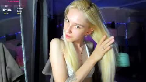 Snapshot of lunawhitex chatting on July 10, 8:11 pm Luna online show from July 10, 8:11 pm