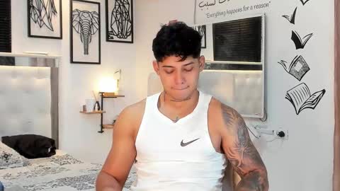 Snapshot of lunay_xtreemboy chatting on September 12, 11:59 pm Lunay online show from September 12, 11:59 pm