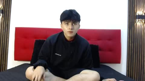 lunaydream online show from April 19, 11:31 am