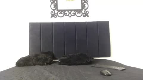 lunaydream online show from May 11, 4:04 pm