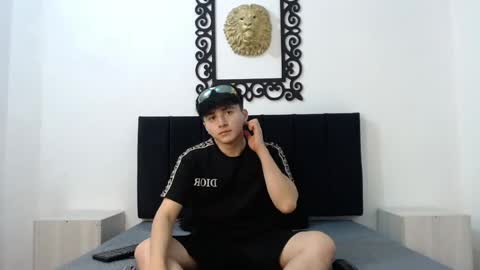 lunaydream online show from May 16, 11:20 am