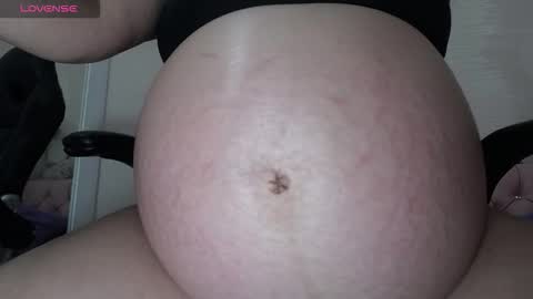 Snapshot of lunnadoll chatting on October 14, 2:45 am Katty what ever do you want on my pv is for extra tokens minimi 250 tks ty u for understand online show from October 14, 2:45 am