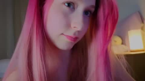 Snapshot of lunoria chatting on July 30, 9:03 pm lunoria online show from July 30, 9:03 pm