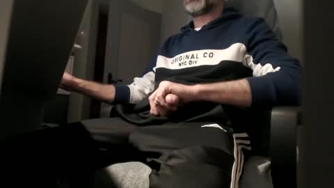 Snapshot of lure4beef chatting on December 20, 10:00 pm lure4beef online show from December 20, 10:00 pm