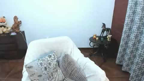 PAULINA online show from April 17, 6:44 pm