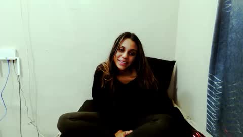 Snapshot of luscious_lexy chatting on May 3, 4:29 am luscious_lexy online show from May 3, 4:29 am