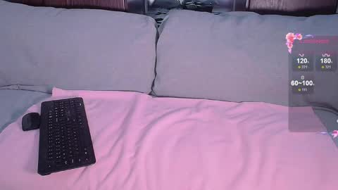 lusciouslipsxx online show from March 29, 7:41 am