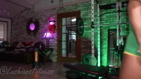 SHOWS ALL MONDAY WEDNESDAYFRIDAYSATURDAY  IN THE MORNING online show from March 23, 1:26 pm