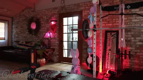 SHOWS ALL MONDAY WEDNESDAYFRIDAYSATURDAY  IN THE MORNING online show from April 7, 5:13 pm