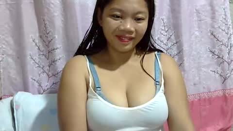 Snapshot of lushpinay chatting on January 7, 11:16 am LushPinay online show from January 7, 11:16 am