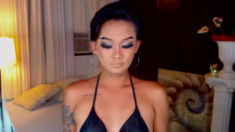 AdriannaFowks online show from April 16, 2:34 am