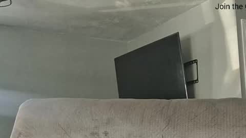 Snapshot of lustlivenow chatting on February 19, 9:44 pm GUY --- GIRL online show from February 19, 9:44 pm