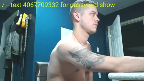 Snapshot of lustlivenow chatting on March 31, 6:47 am GUY --- GIRL online show from March 31, 6:47 am